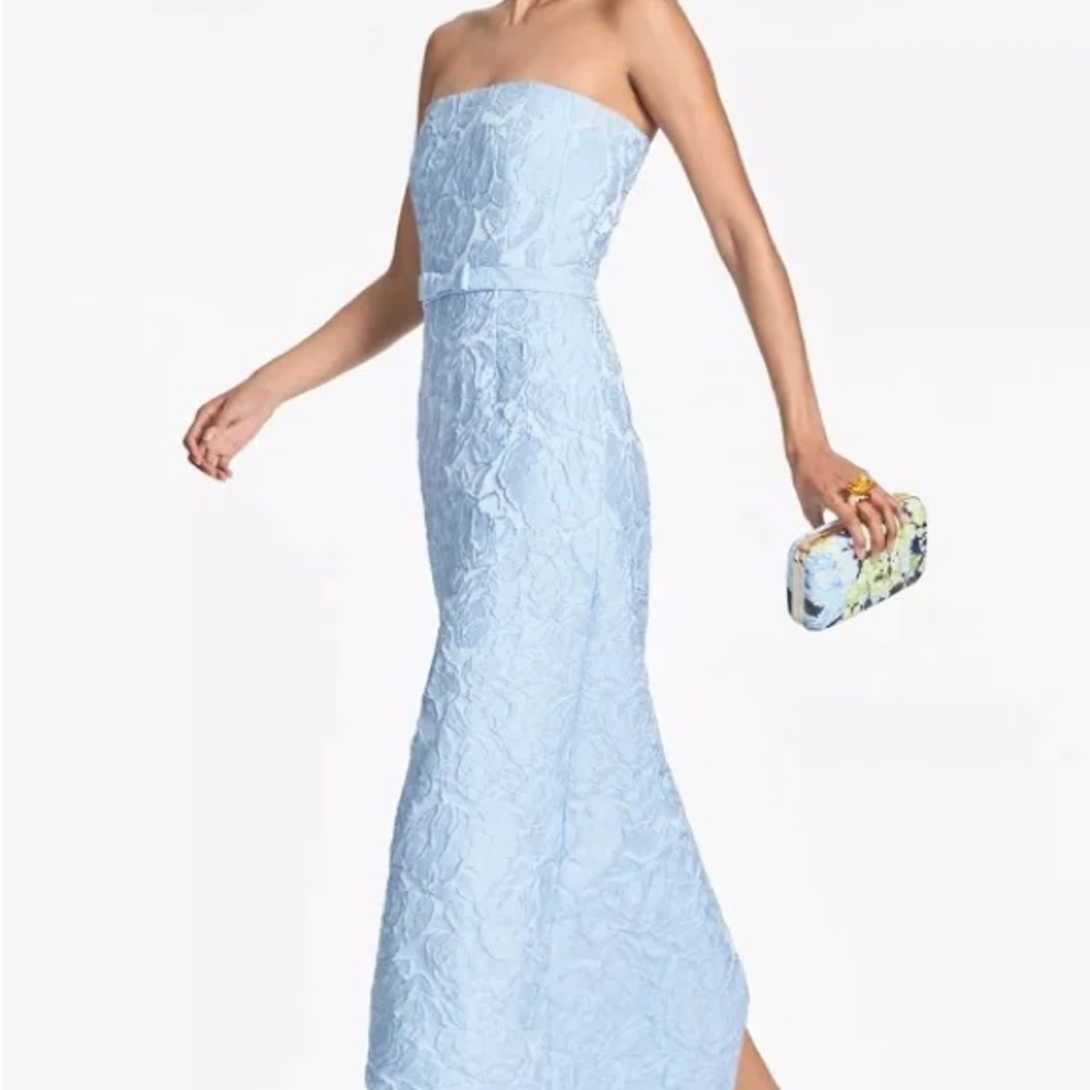 Sachin & Babi Gown Tags On - Picture 2 of 3
